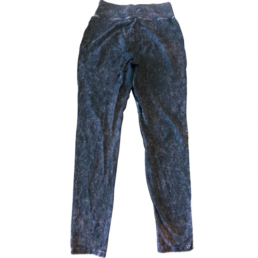 ZENANA SIGNATURE Women's pink  Acid Wash‎ Leggings Pants Size L Cotton Spandex